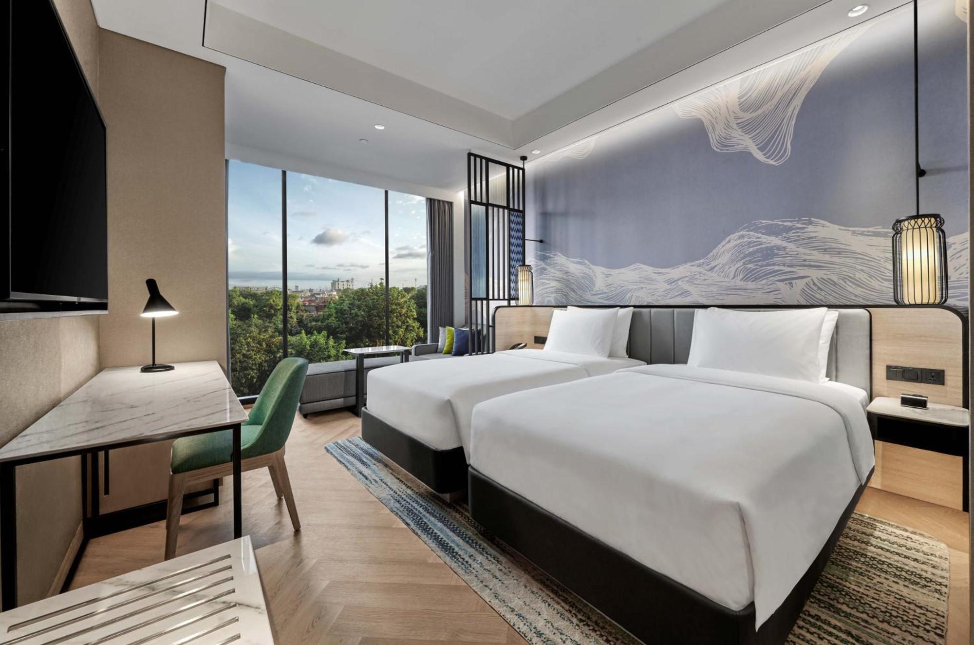 Hyatt Place होटल 4*